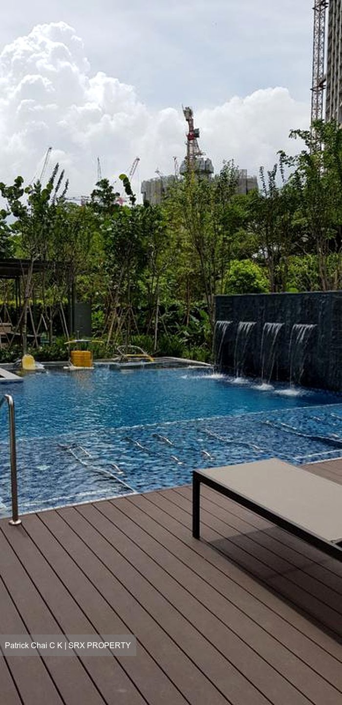 Commonwealth Towers (D3), Condominium #537700361